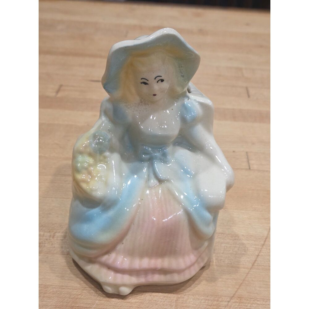 Vintage Royal Copley Style USA Southern Belle Lady Planter Sun Bonnet 5.5 In